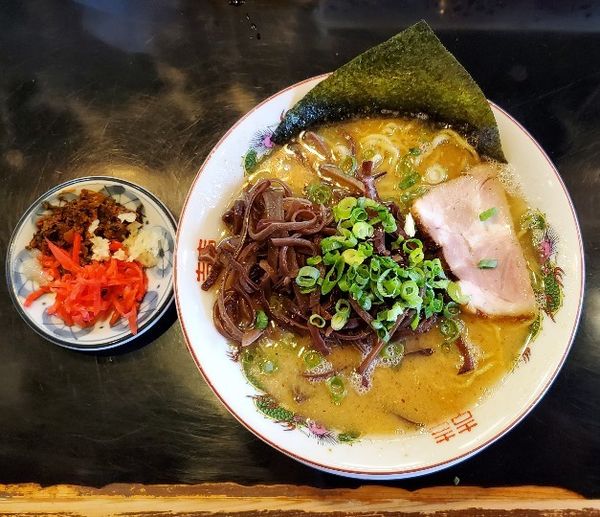 「魚介豚骨ラーメン」@博多長浜らーめん 六角堂の写真