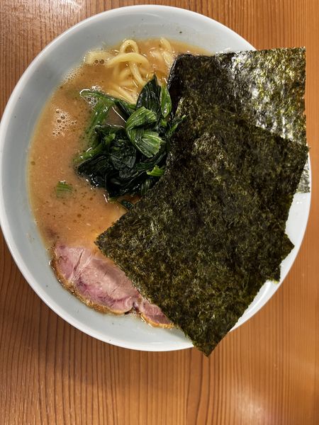 「ラーメン並700円」@家系らーめん 武将家 外伝の写真