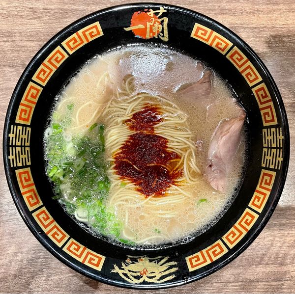 「ラーメン＋替玉」@一蘭 千葉出洲港店の写真