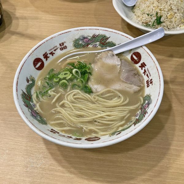 「こってり中華そば」@天下一品 池袋西口店の写真