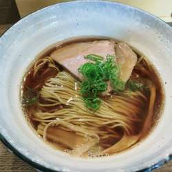 中華そば　850円