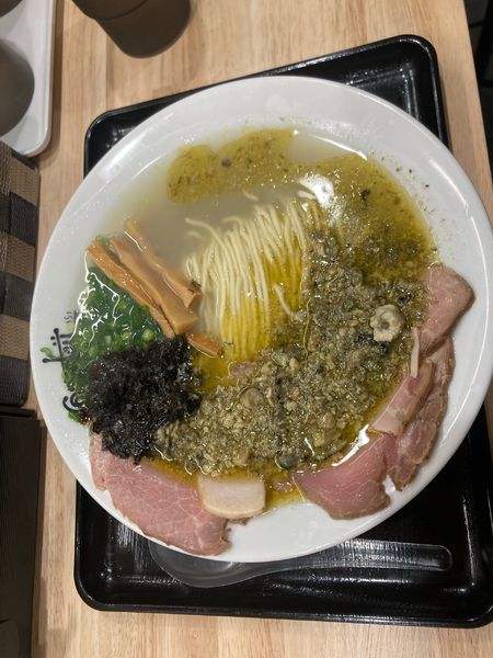 「元祖牡蠣塩らぁ麺　¥800」@Oysstey 日本橋店の写真