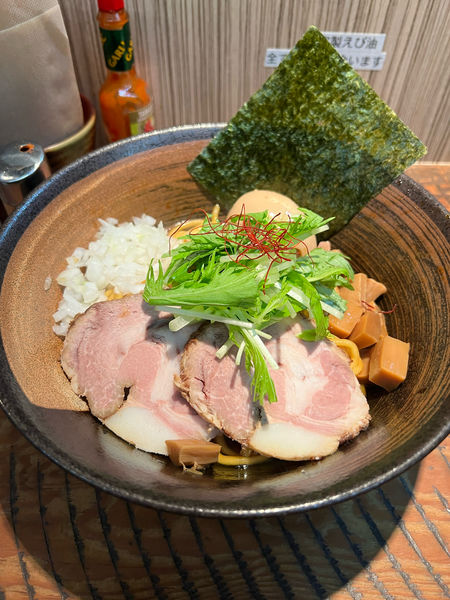 「比内地鶏の油そば　930円」@らーめん 瞠 恵比寿店の写真