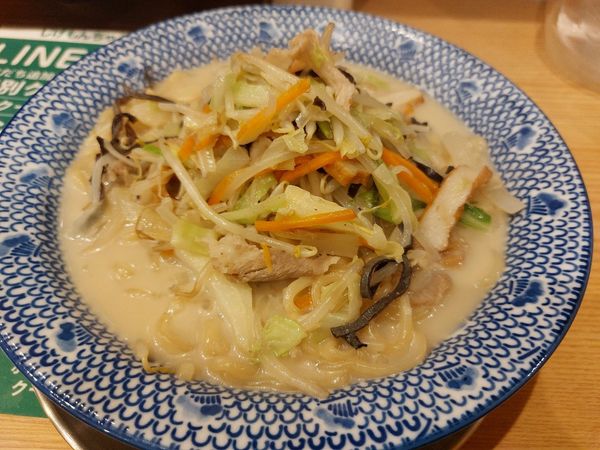 「ちゃんぽん白   大盛」@じげもんちゃんぽん 秋葉原店の写真