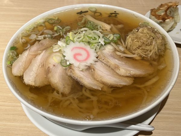 「生姜チャーシューめん（大）硬め、濃いめ」@しょうがラーメン七の庫の写真