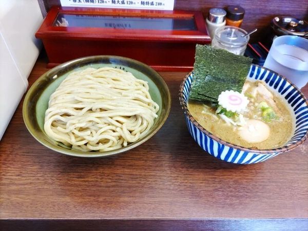 「特製煮番搾り(中盛)」@つけめん 三三㐂の写真