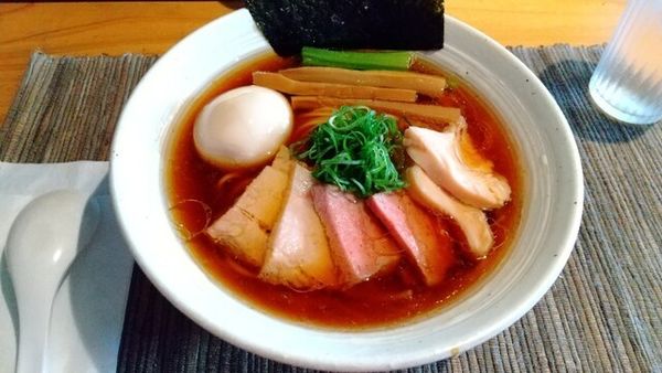 「特製醬油らぁ麺」@麺屋 さくら井の写真