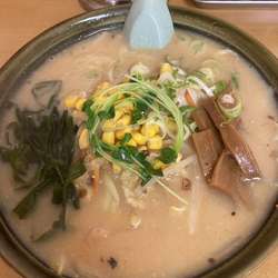 ピリカラーメン