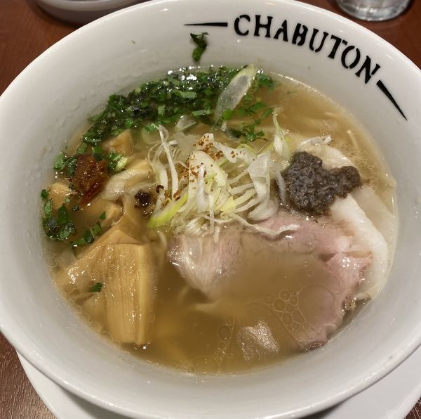 「【期間限定】真鯛と蛤の塩そば 金色不如帰　１０００円」@ちゃぶ屋 とんこつ らぁ麺 CHABUTON ヨドバシ横浜店の写真