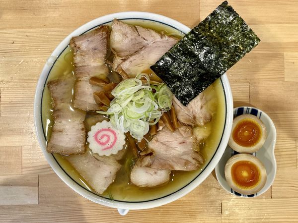 「味玉チャーシュー麺」@there is ramenの写真