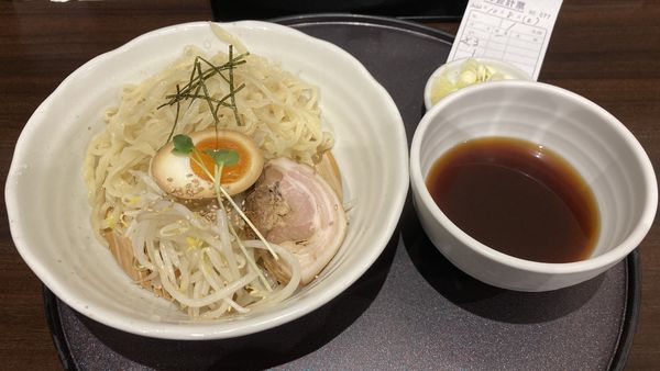 「ざる満月ら～めん」@手打ちらーめん 満月の写真