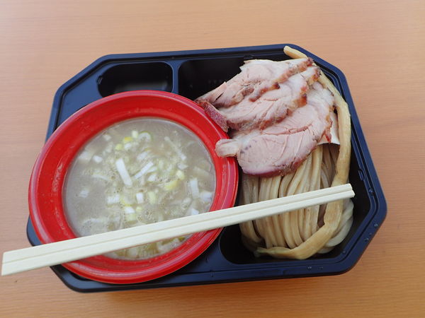 「[特級鶏蕎麦 龍介]龍介つけ蕎麦」@大つけ麺博 2022の写真