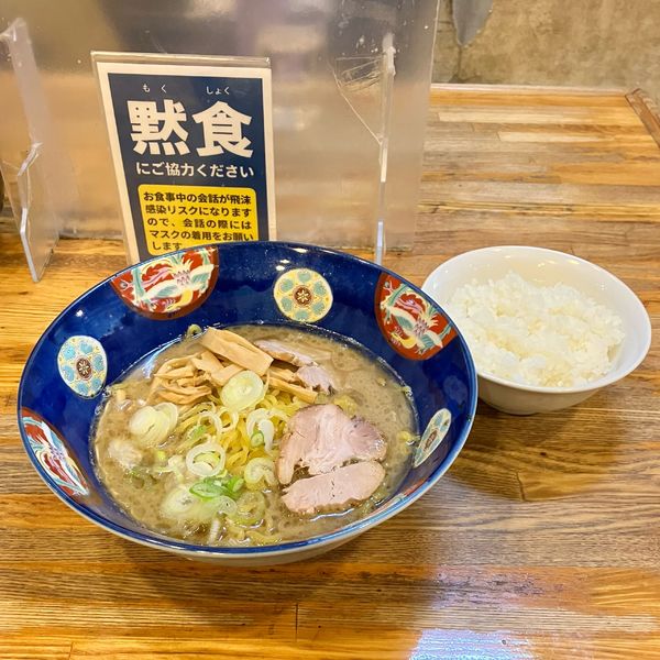 「めんばり+半メシ」@天鳳の写真