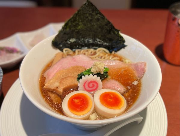 「【限定】生姜醤油らぁ麺¥1000」@酒肴場 屯の写真