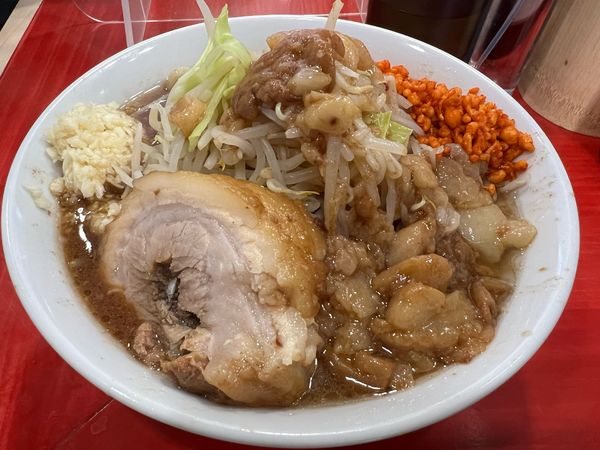 「ラーメン　小　普通　850円」@ラーメン鷹の目 明大前店の写真