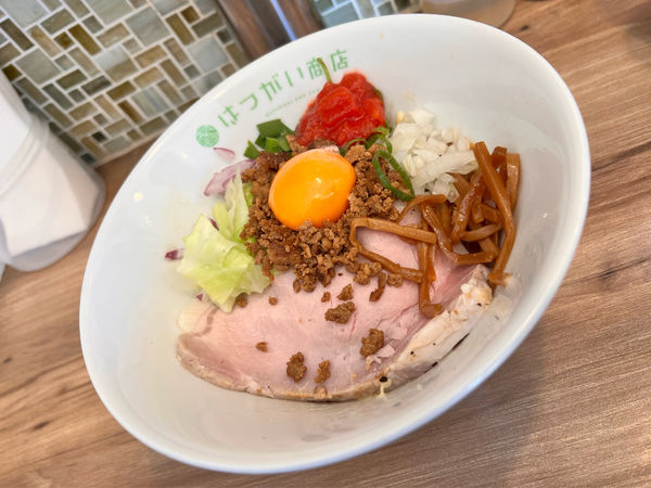 「【限定】気まぐれまぜそば」@はつがい商店の写真