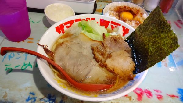 「朝ラー醤油（太麺）５００円卵かけ&刻み玉葱１５０円」@ハイデン.コッコFACTORYサマンサ・タマサの写真