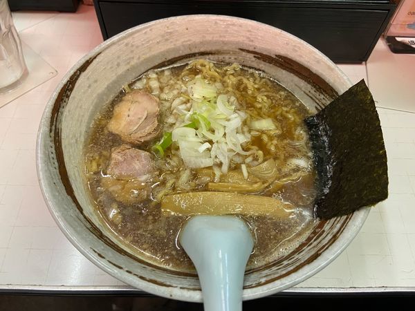 「煮干しらーめん」@中華の店 勝楽の写真