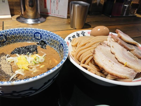 「濃厚特製つけ麺」@松戸中華そば 富田食堂の写真