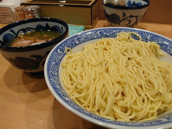 「特製つけめん」@中華そば 青葉 エキア志木店の写真