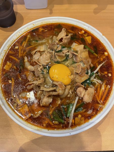 「肉ニラスタミナ麺 大盛り 麺固め 辛め」@YOKOHAMA中華そば かみ山の写真