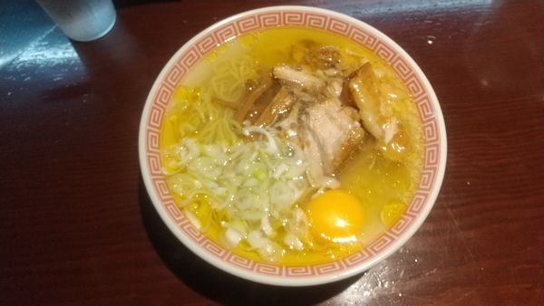 「しじみ中華そば（この日限定）1200円、生玉子50円」@中華そば えもとの写真
