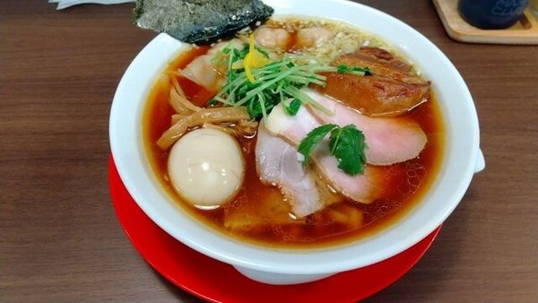 「特製わんたん麺(醬油)」@中華そば 麦笑 本所吾妻橋店の写真