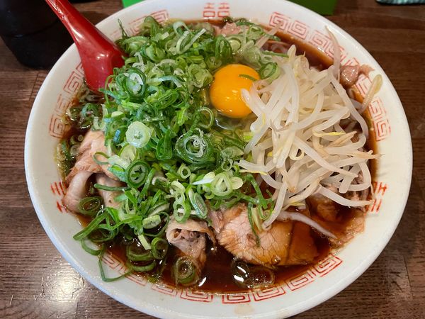 「特大新福そば」@新福菜館 麻布十番店の写真