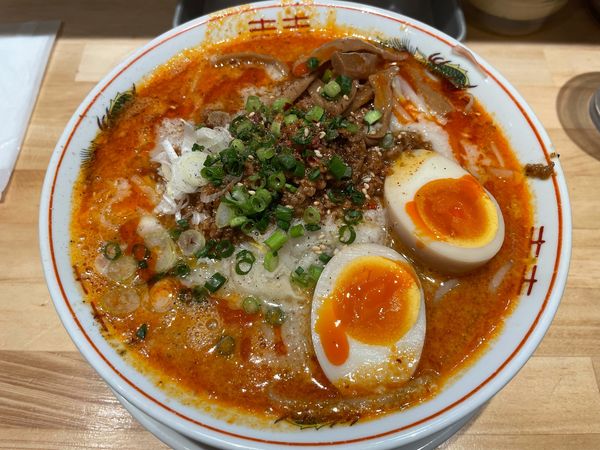 「担々麺」@東京背脂ら~めん 麺王 渋谷本店の写真