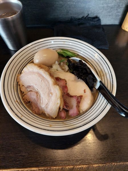 「特製濃厚そば」@陽はまたのぼるの写真