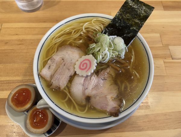 「味玉ラーメン」@there is ramenの写真