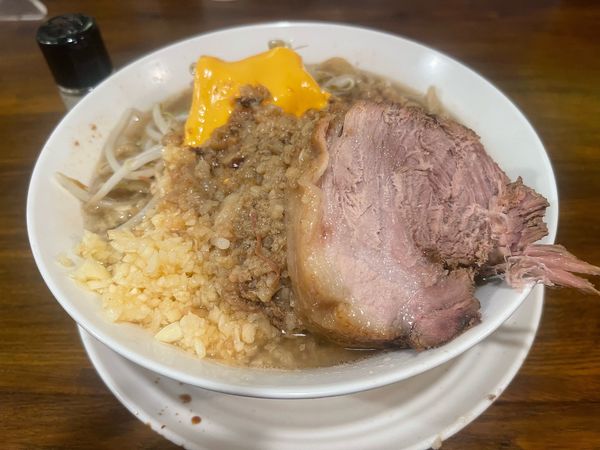 「夢を語れ Tシャツラーメン1杯付＋スライスチーズ」@道の途中の写真