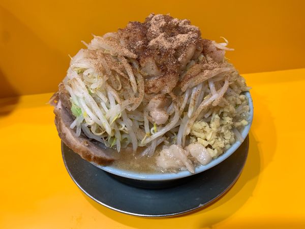 「小ラーメン ニンニクマシマシアブラヤサイスクナメ」@ラーメン二郎 八王子野猿街道店2の写真