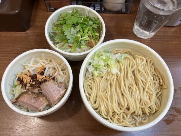 「ドロブタまぜそば」@麺処 一笑の写真