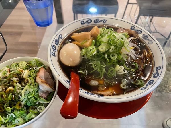 「特製そば + ねぎめし」@MENGA-麺雅-の写真