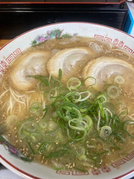 「ラーメン大盛　700円＋100円」@大分ラーメン 十八番の写真