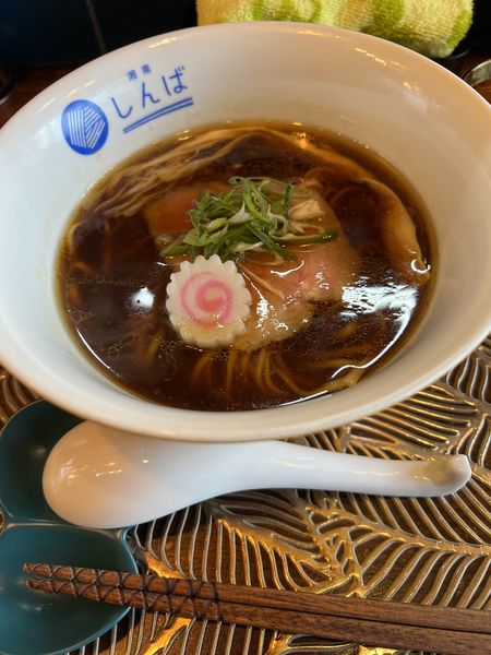 「醤油らぁ麺」@湘南しんばの写真