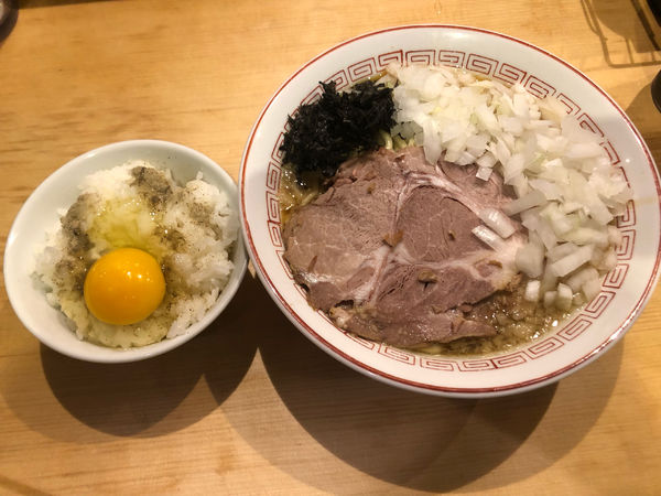 「背脂煮干し中華そば (850円)」@背脂煮干し中華そば 和市 新橋本店の写真