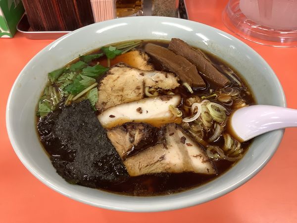 「チャーシューメン　950円」@味の大西 小田原店の写真