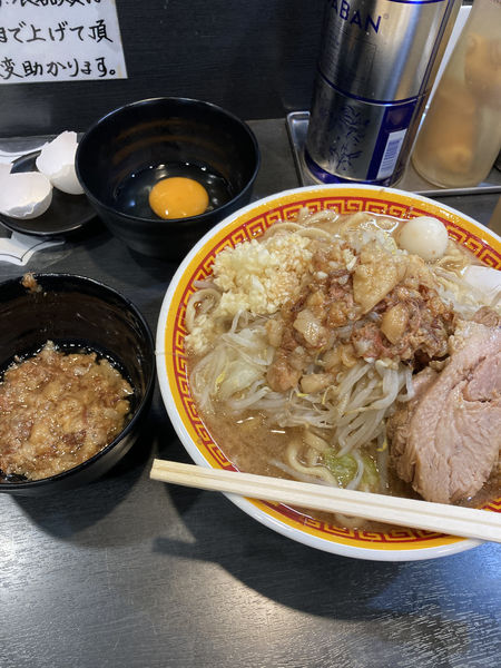 「ラーメン+生卵」@えどもんどの写真