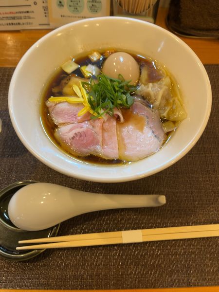 「旨味鶏だし特製(醤油) 1500円」@生粋 花のれんの写真