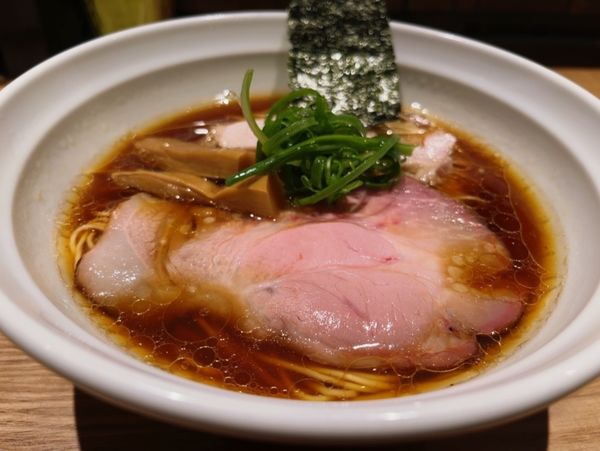 「地鶏 醤油そば 並盛」@中華蕎麦 みうらの写真