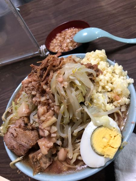 「ラーメン　ちょい野菜　ちょいアブラ　ニンニクマシマシ」@ラーメン富士丸 明治通り都電梶原店の写真