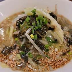 生青唐辛子と酸菜のタンメン