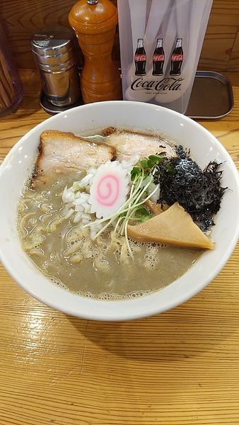 「(限定)濃縮煮干らーめん」@らーめん いつ樹 本店の写真