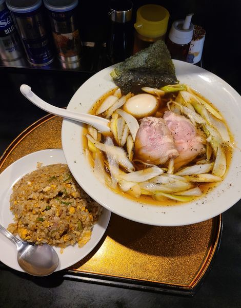 「王様中華そば¥900+味玉¥150+チャーハン(小)」@信濃神麺 烈士洵名の写真