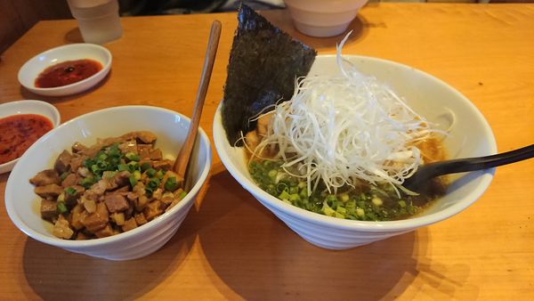 「アゴだしらぁめん（醤油）」@らあめん一路の写真