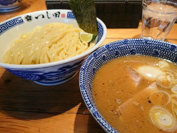 「濃厚特製つけ麺」@つじ田 神田御茶ノ水店の写真