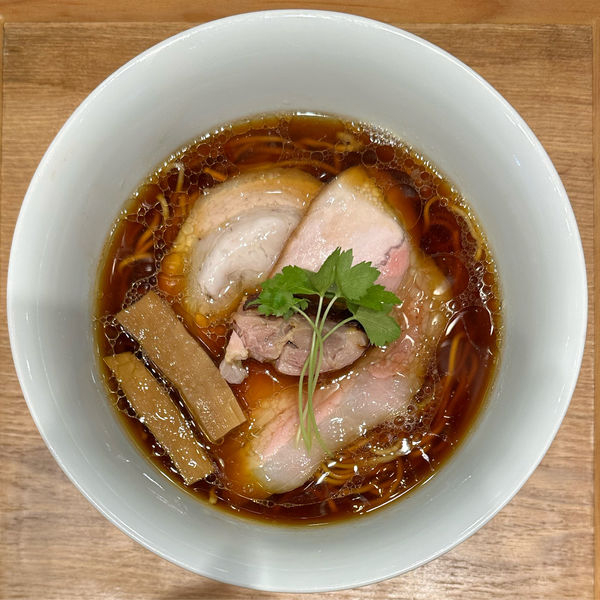 「らぁ麺紫陽花（醤油らぁ麺）」@ラーメンWalkerキッチンの写真