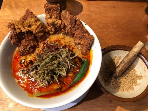 「パイコー四川坦々麺3辛1260」@四川担々麺 赤い鯨の写真